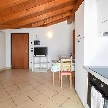 1 Bedroom Beautiful In
