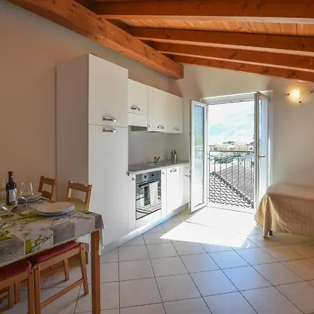 1 Bedroom Beautiful In