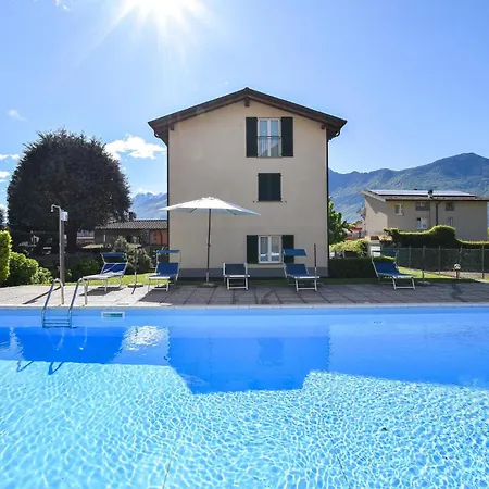 1 Bedroom Beautiful In Appartamento *